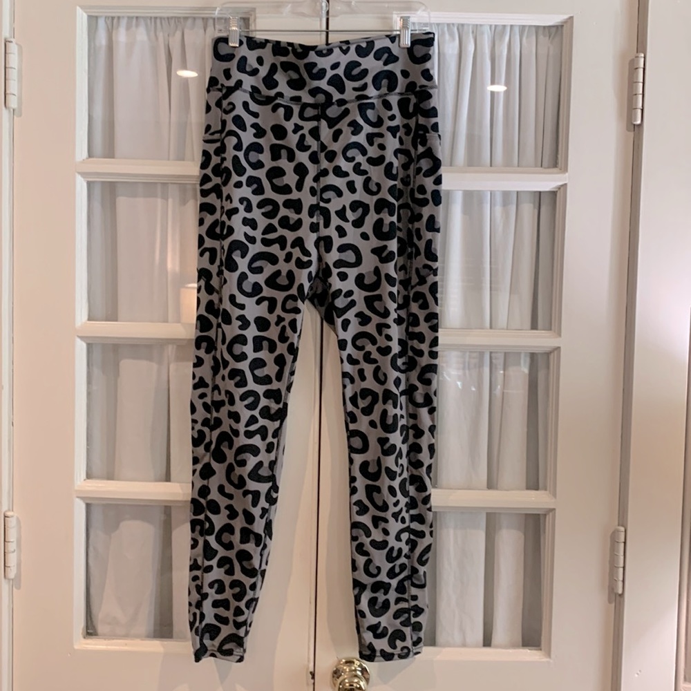 Pop fit leggings